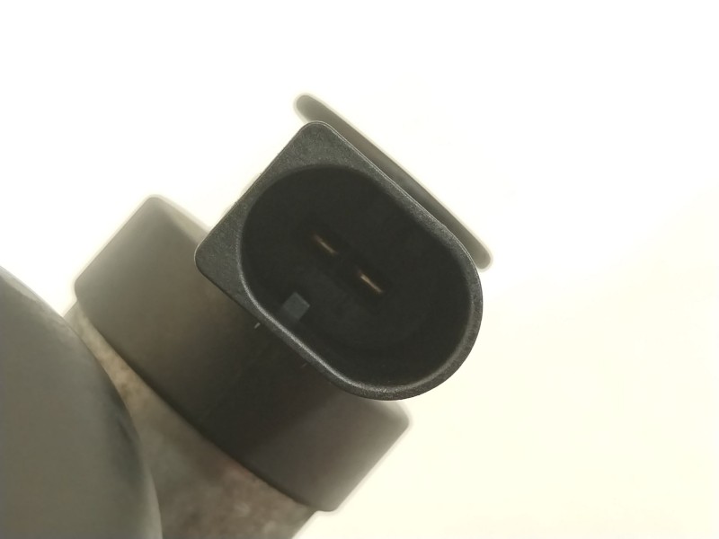 Recambio de bomba inyeccion para volkswagen passat berlina (3c2) advance plus referencia OEM IAM 03L130755 0445010507 