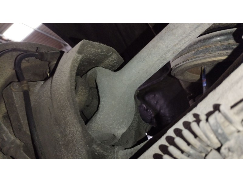 Recambio de transmision trasera izquierda para jaguar xj (xj40, xj81) 6 3.6 referencia OEM IAM XJ40  