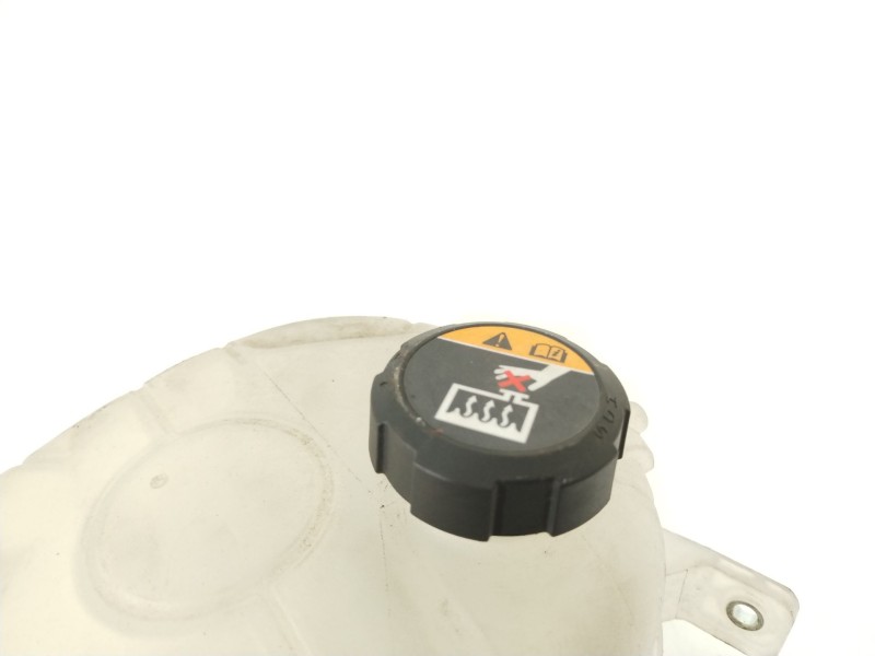 Recambio de deposito expansion para hyundai kona tecno 2wd referencia OEM IAM 25430F2400  