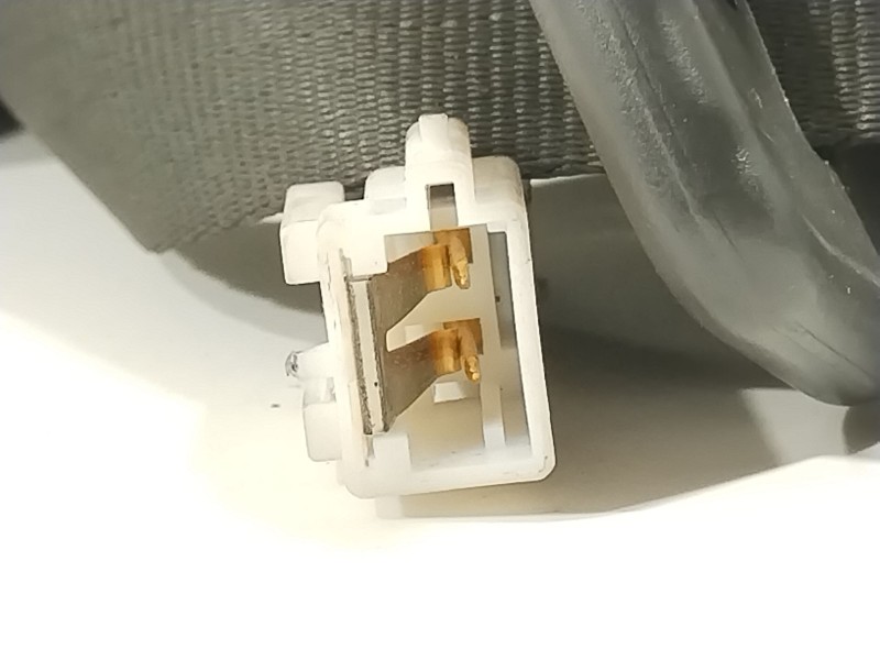 Recambio de cinturon seguridad delantero derecho para renault clio iii authentique referencia OEM IAM 33055456C 33056054E 820075