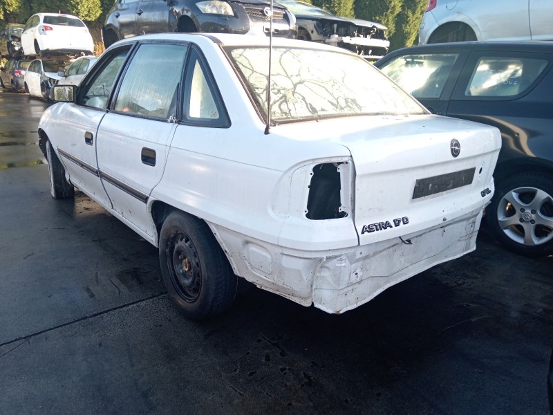 opel astra f furgoneta/station wagon (t92) del año 1994