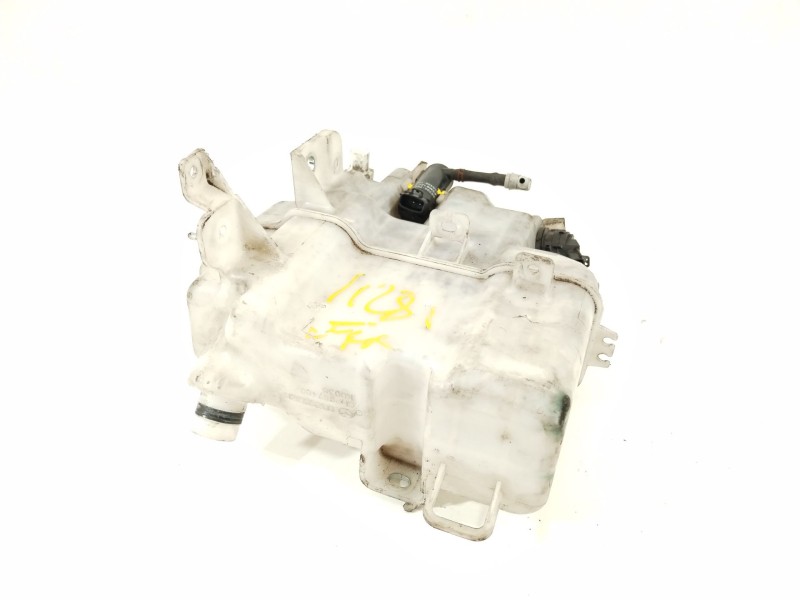 Recambio de deposito limpia para mazda 3 lim. () center-line referencia OEM IAM GHP967480 860142809 3670579290