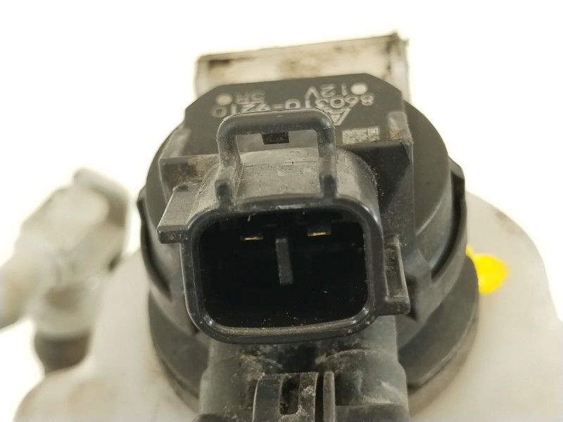 Recambio de deposito limpia para mazda 3 lim. () center-line referencia OEM IAM GHP967480 860142809 3670579290