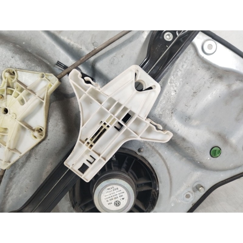 Recambio de elevalunas trasero izquierdo para volkswagen golf v variant (1k5) 1.9 tdi referencia OEM IAM 1K9839755A 1K09597036P 