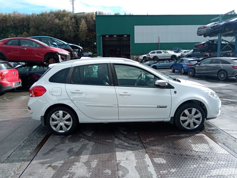 renault clio iii grandtour (kr0/1_) del año 2011