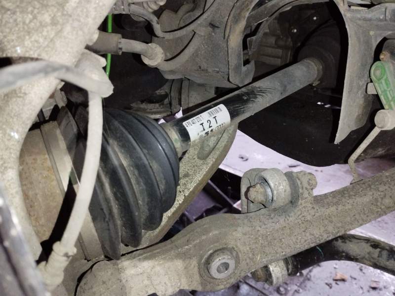TRANSMISION DELANTERA DERECHA 4F0407272T 