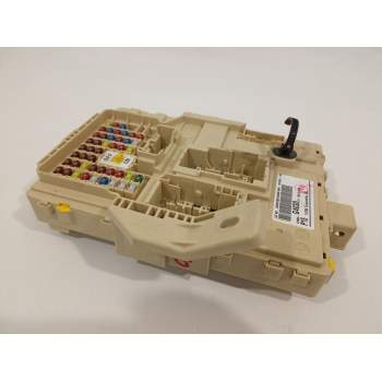 CAJA RELES / FUSIBLES 91950G4030 