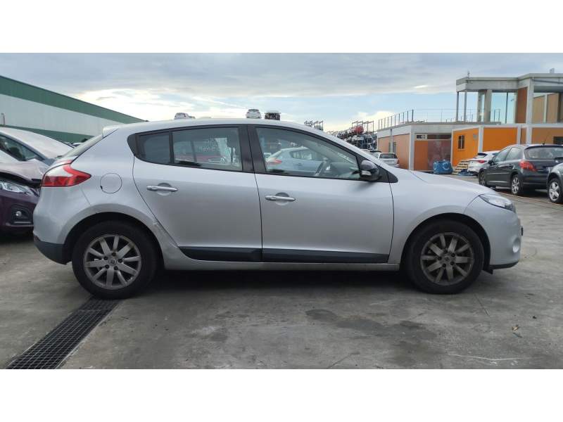 renault megane iii hatchback (bz0/1_, b3_) del año 2011