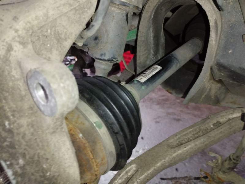 TRANSMISION DELANTERA IZQUIERDA 4F0407271T 
