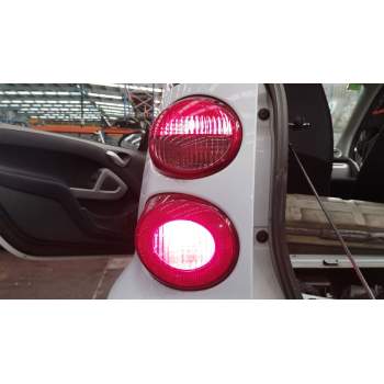 PILOTO TRASERO IZQUIERDO A4518200164 509001 