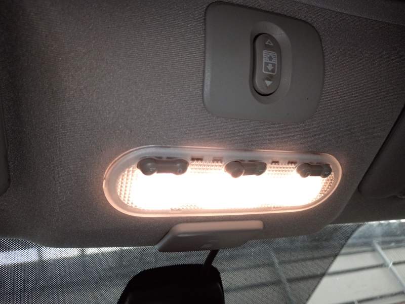 LUZ INTERIOR 