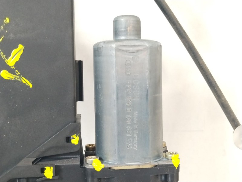 Recambio de elevalunas delantero derecho para audi a4 b6 (8e2) 2.5 tdi referencia OEM IAM 8E0837462A 8E1959802E 