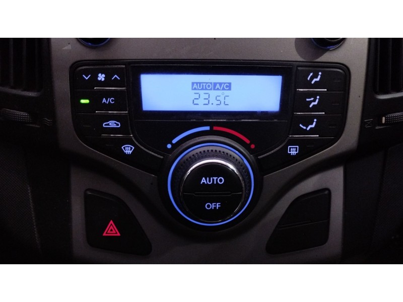 Recambio de mando climatizador para hyundai i30 (gd) 1.6 crdi referencia OEM IAM 972502R610  