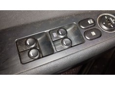 Recambio de mando elevalunas delantero izquierdo para hyundai i30 (gd) 1.6 crdi referencia OEM IAM 935702L010  