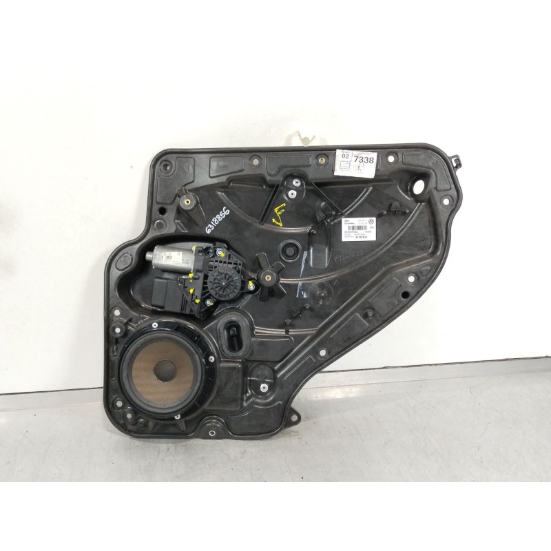 Recambio de elevalunas trasero derecho para volkswagen golf vi (5k1) 1.6 tdi referencia OEM IAM 5K4839462 5K0959704D 5K4839730J