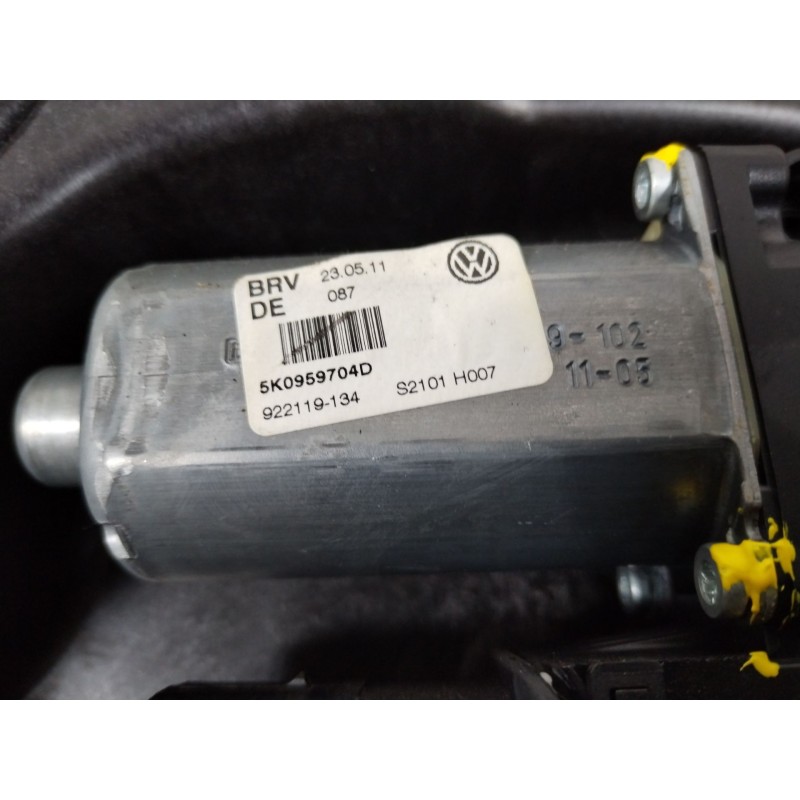 Recambio de elevalunas trasero derecho para volkswagen golf vi (5k1) 1.6 tdi referencia OEM IAM 5K4839462 5K0959704D 5K4839730J