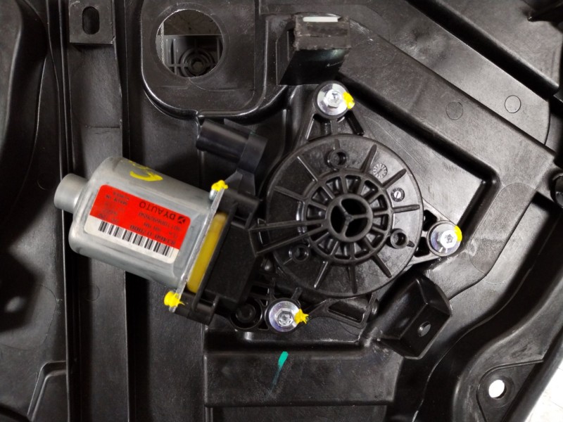 Recambio de elevalunas trasero derecho para hyundai tucson essence bluedrive 2wd referencia OEM IAM 83480D7000 83460D7000 83481D