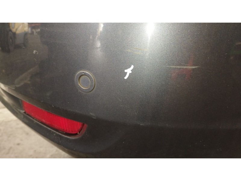 Recambio de paragolpes trasero para toyota avensis sedán (_t27_) 2.0 d-4d (adt270_) referencia OEM IAM   