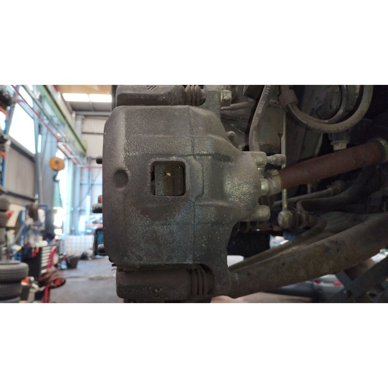 Recambio de pinza freno delantera derecha para citroën c4 aircross 1.6 hdi 115 referencia OEM IAM 1607499780  