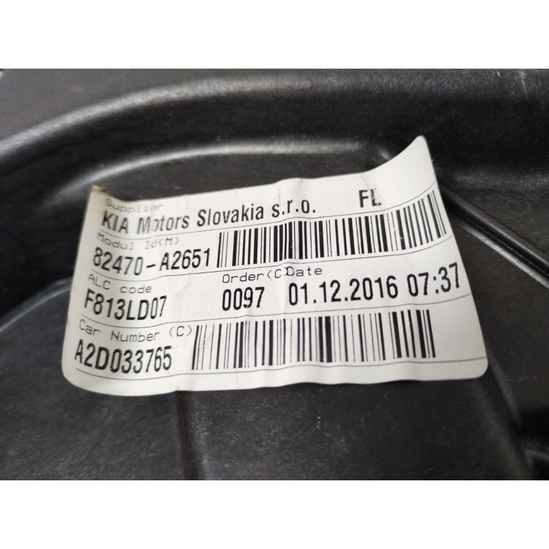 Recambio de elevalunas delantero izquierdo para kia cee´d (jd) 1.6 crdi 136 referencia OEM IAM 82470A2651  82471A2700