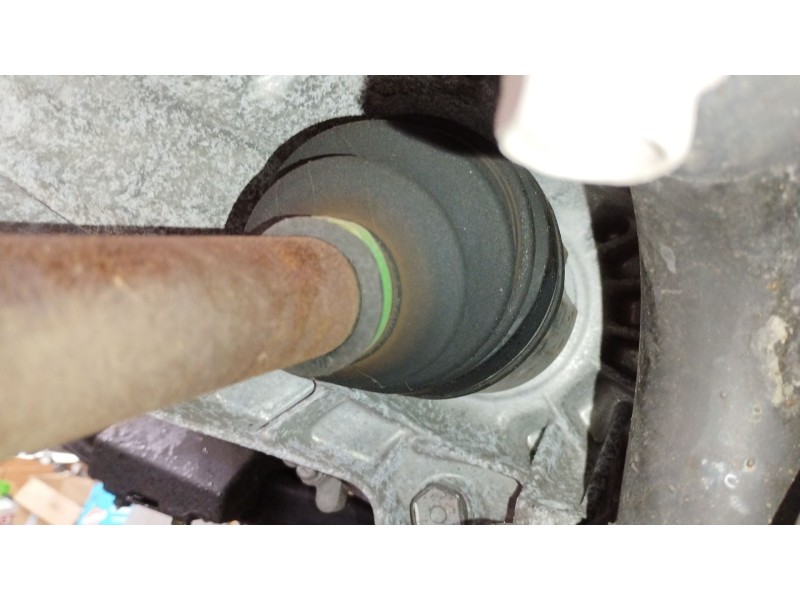 Recambio de transmision delantera izquierda para citroën c4 aircross 1.6 hdi 115 referencia OEM IAM 1607673880  