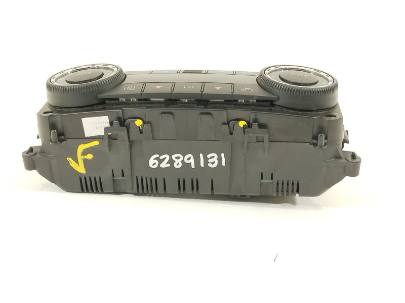Recambio de mando climatizador para mercedes-benz clase b (w245) 200 (245.233) referencia OEM IAM A1698300685  