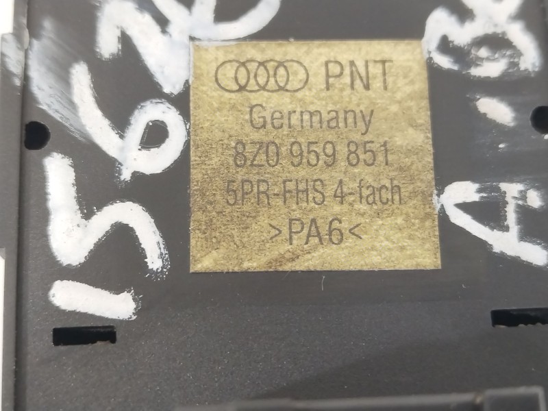 Recambio de mando elevalunas delantero izquierdo para audi a4 b6 (8e2) 2.5 tdi referencia OEM IAM 8Z0959851  