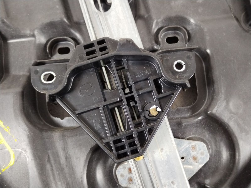 Recambio de elevalunas delantero derecho para mazda cx-3 luxury referencia OEM IAM DH0M5897X BHN95858X 7030145