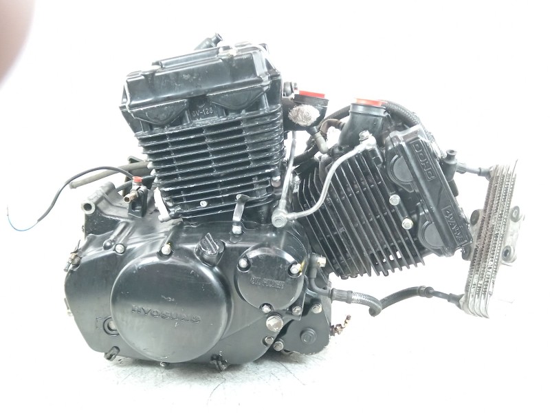Recambio de motor completo para hyosung gt 125/250/650 gt 125 naked referencia OEM IAM GT125  GT125117656