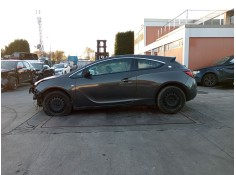 opel astra j gtc del año 2025