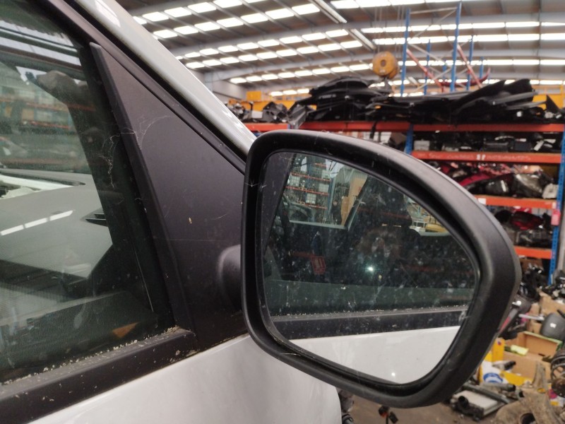 Recambio de retrovisor derecho para dacia sandero iii 1.0 tce 90 referencia OEM IAM   
