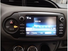 Recambio de sistema navegacion gps para toyota yaris active referencia OEM IAM 861400D320  
