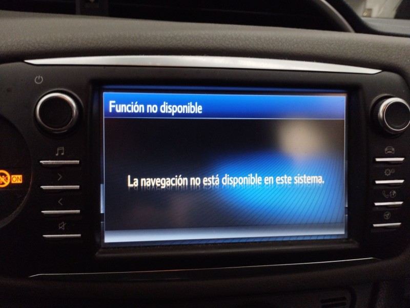 Recambio de sistema navegacion gps para toyota yaris active referencia OEM IAM 861400D320  
