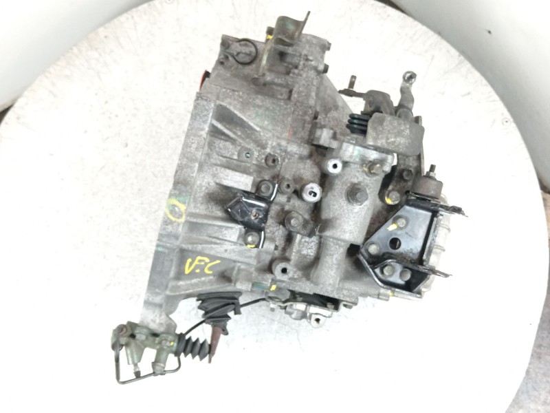 Recambio de caja cambios para toyota corolla (_e12_) 1.4 d (nde120_) referencia OEM IAM P051118385  