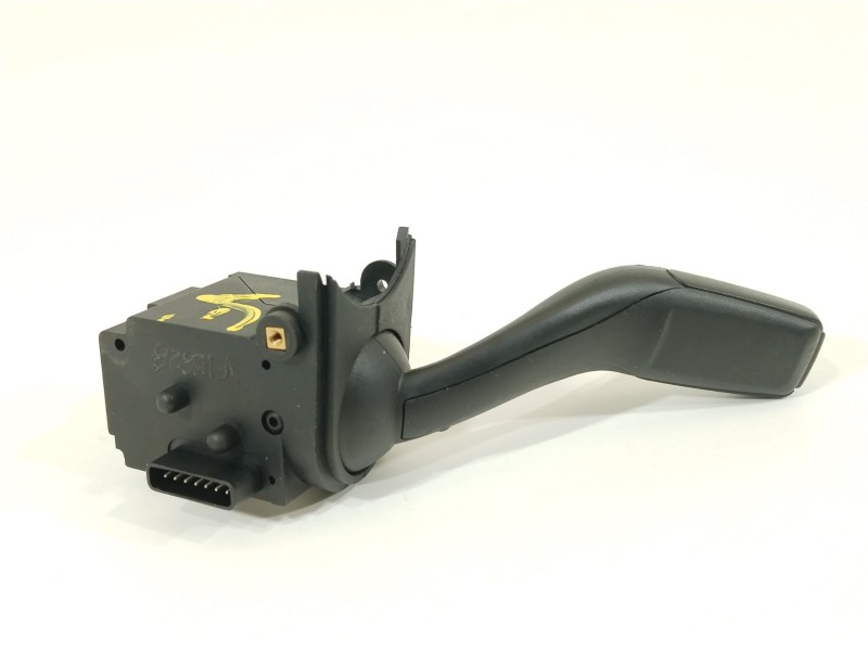 Recambio de mando multifuncion para audi a4 b6 (8e2) 2.5 tdi referencia OEM IAM 8E0953521D  