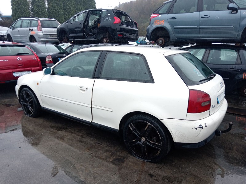 audi a3 (8l1) del año 1997