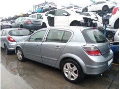 opel astra h (a04) del año 2009