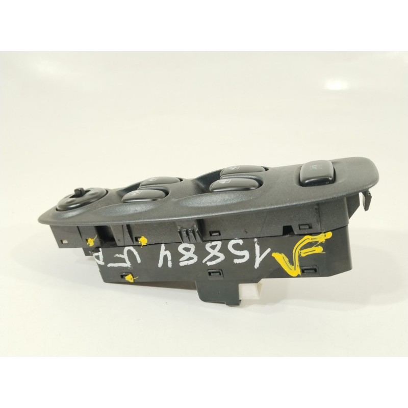 Recambio de mando elevalunas delantero izquierdo para hyundai accent ii sedán (lc) 1.5 crdi referencia OEM IAM 620W10270  