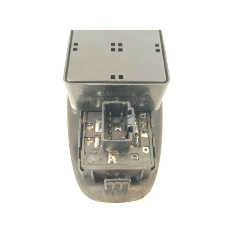 Recambio de mando elevalunas delantero izquierdo para hyundai accent ii sedán (lc) 1.5 crdi referencia OEM IAM 620W10270  