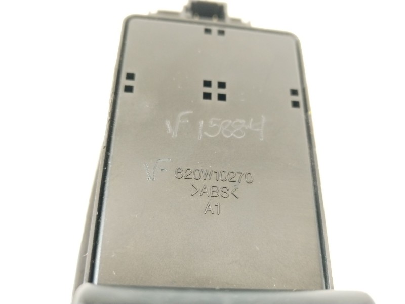 Recambio de mando elevalunas delantero izquierdo para hyundai accent ii sedán (lc) 1.5 crdi referencia OEM IAM 620W10270  