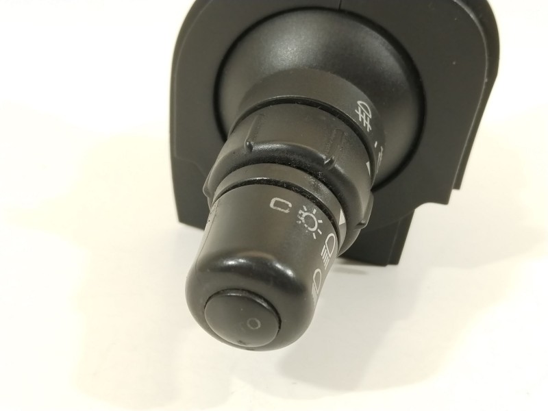 Recambio de mando luces para renault grand scénic ii (jm0/1_) 1.9 dci (jm14) referencia OEM IAM 7701060396  