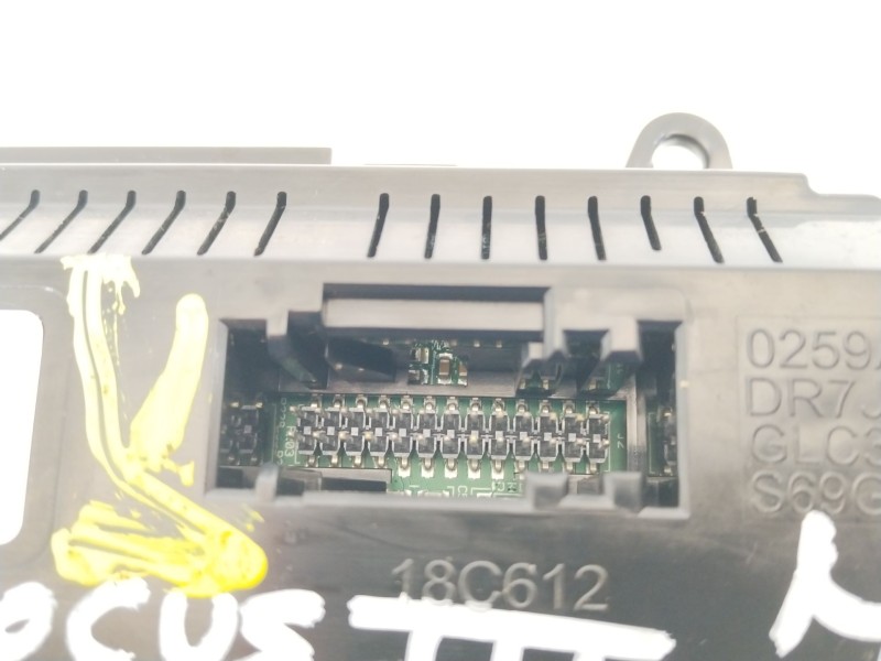 Recambio de mando climatizador para ford focus iii 1.5 tdci referencia OEM IAM F1ET18C612AH  