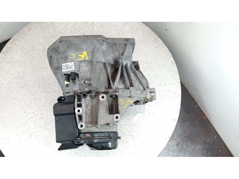 Recambio de caja cambios para ford fiesta (cb1) ambiente referencia OEM IAM 8A6R7002EA  T6TC1