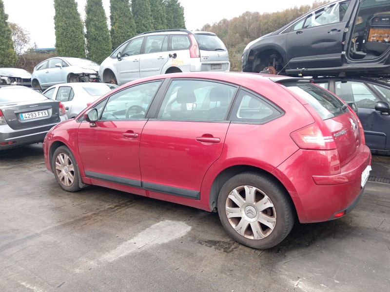 citroën c4 i sedán del año 2010