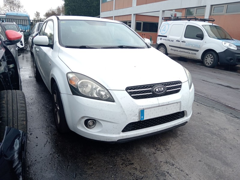kia cee´d hatchback (ed) del año 2010