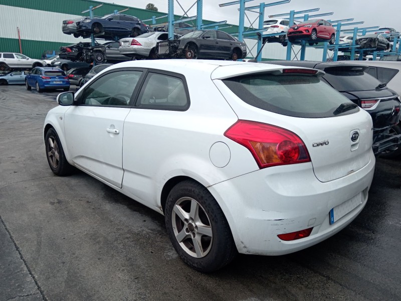 kia cee´d hatchback (ed) del año 2010