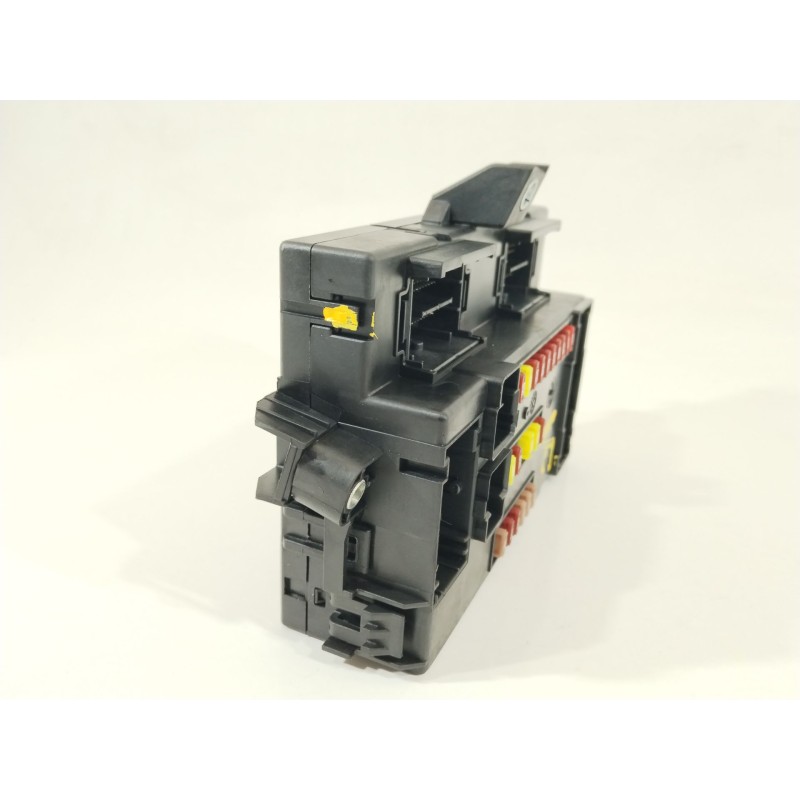 Recambio de caja reles / fusibles para fiat ducato caja/chasis (250_) 140 multijet 2,3 d referencia OEM IAM 1398635080  