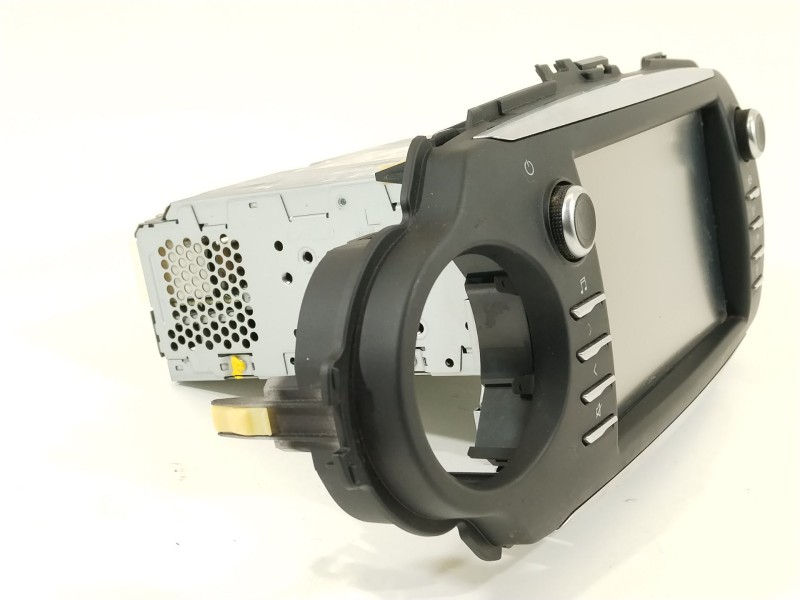 Recambio de sistema navegacion gps para toyota yaris active referencia OEM IAM 861400D320  