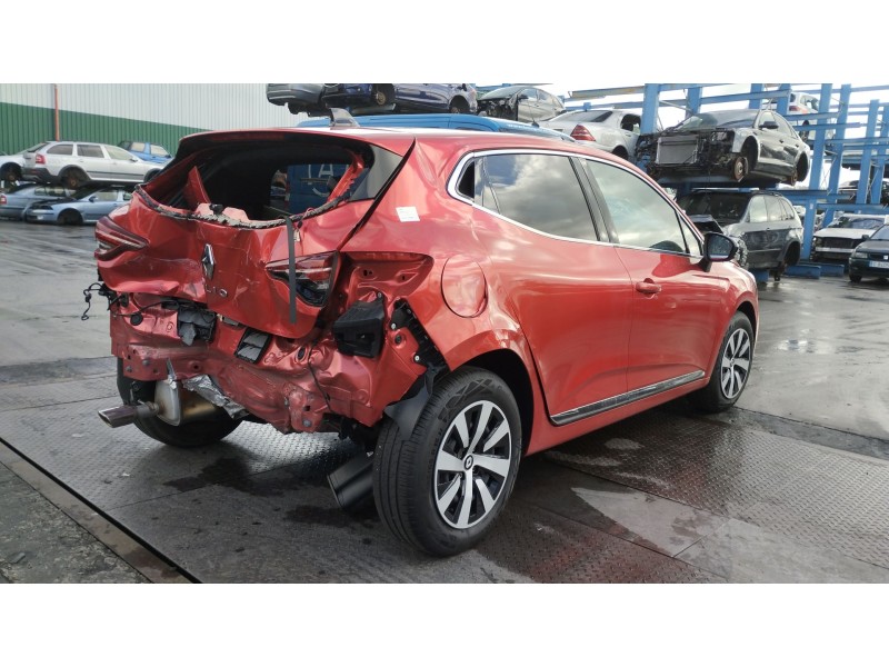 renault clio v (b7_) del año 2023