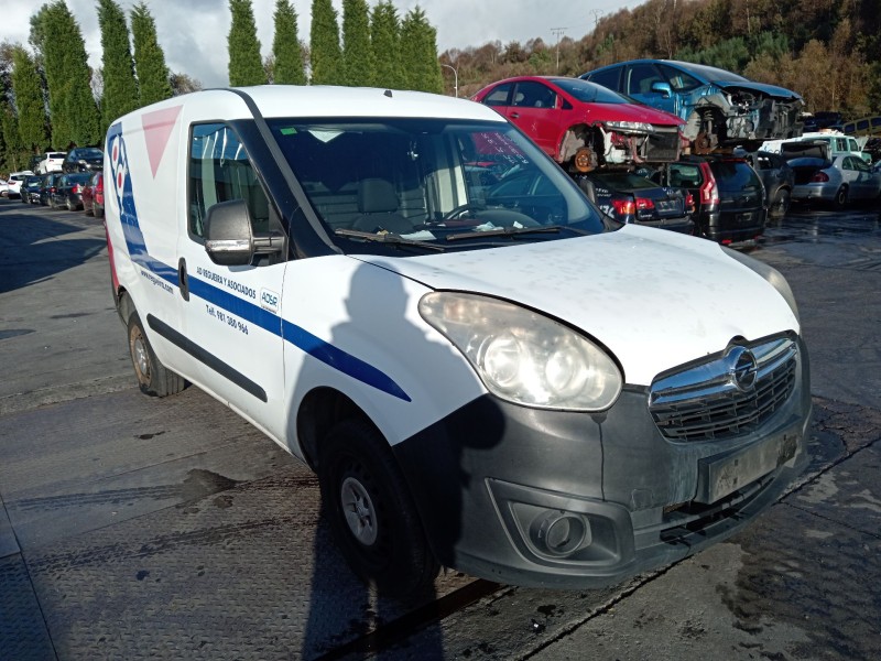 opel combo tour (x12) del año 2013